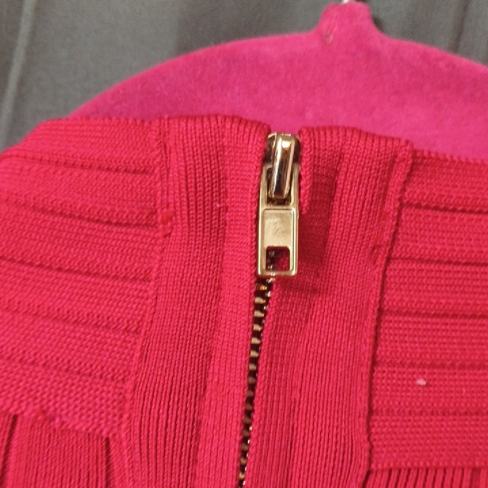 VENUS Vibrant Pink Long Sleeve Dress - Picture 14 of 16